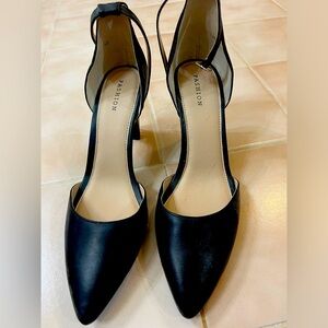 Women’s high heels (convertible to flats)